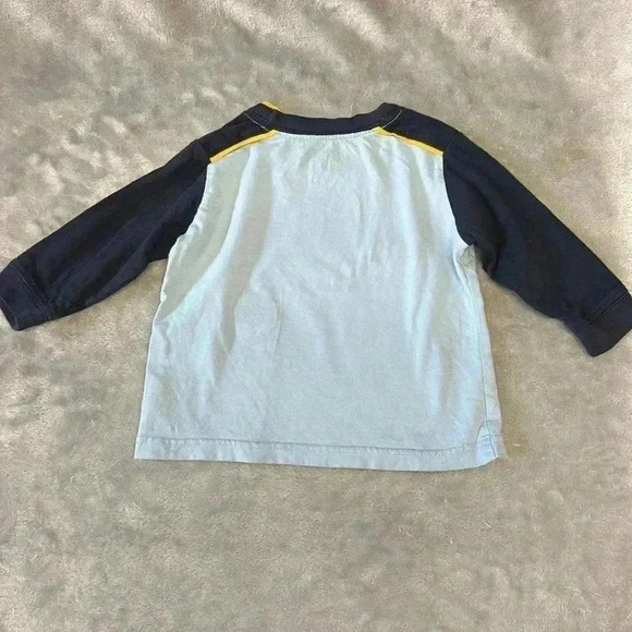 Oshkosh B’gosh - 2 piece set. Size 12 months - Picture 5 of 8